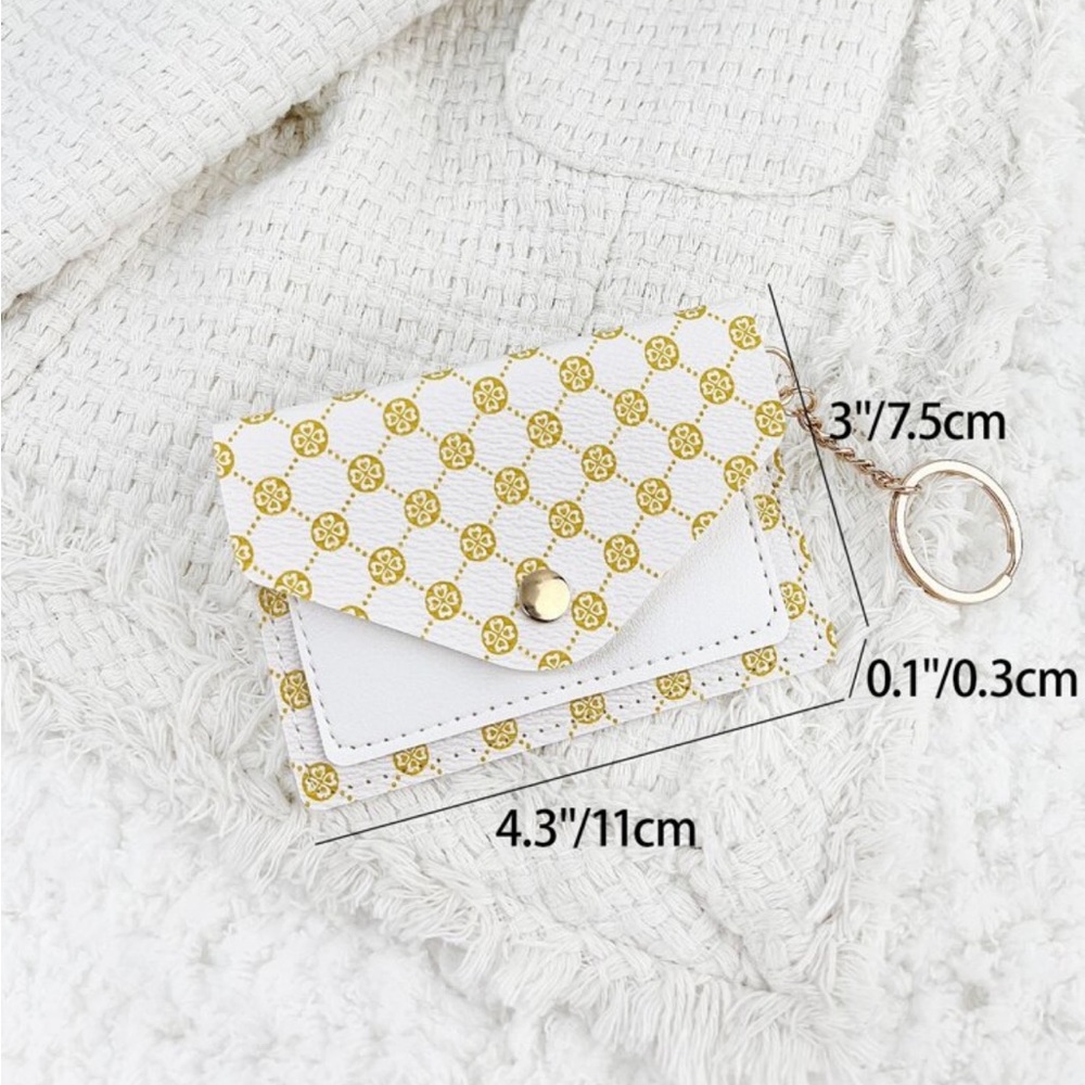 ⚠️Clearance🤍Nee Cardholder White Wallet - Picture 4 of 4